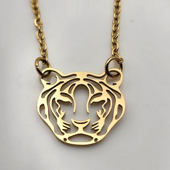 Dainty Golden Tiger Necklace - Picture 8 of 8